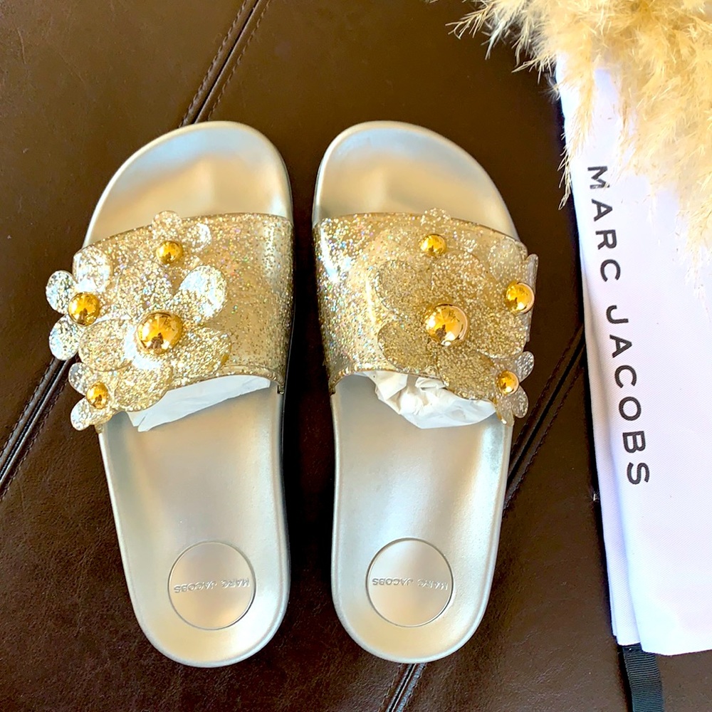 Marc Jacobs slides NWT